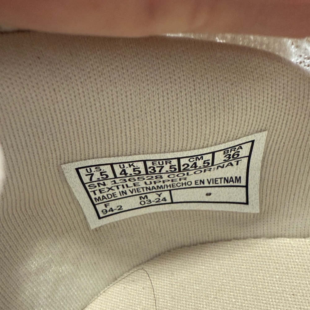 NWOT Skechers Women's Cream Lace Flats- On The Go Flex Radiant-Kinsley - Picture 8 of 8
